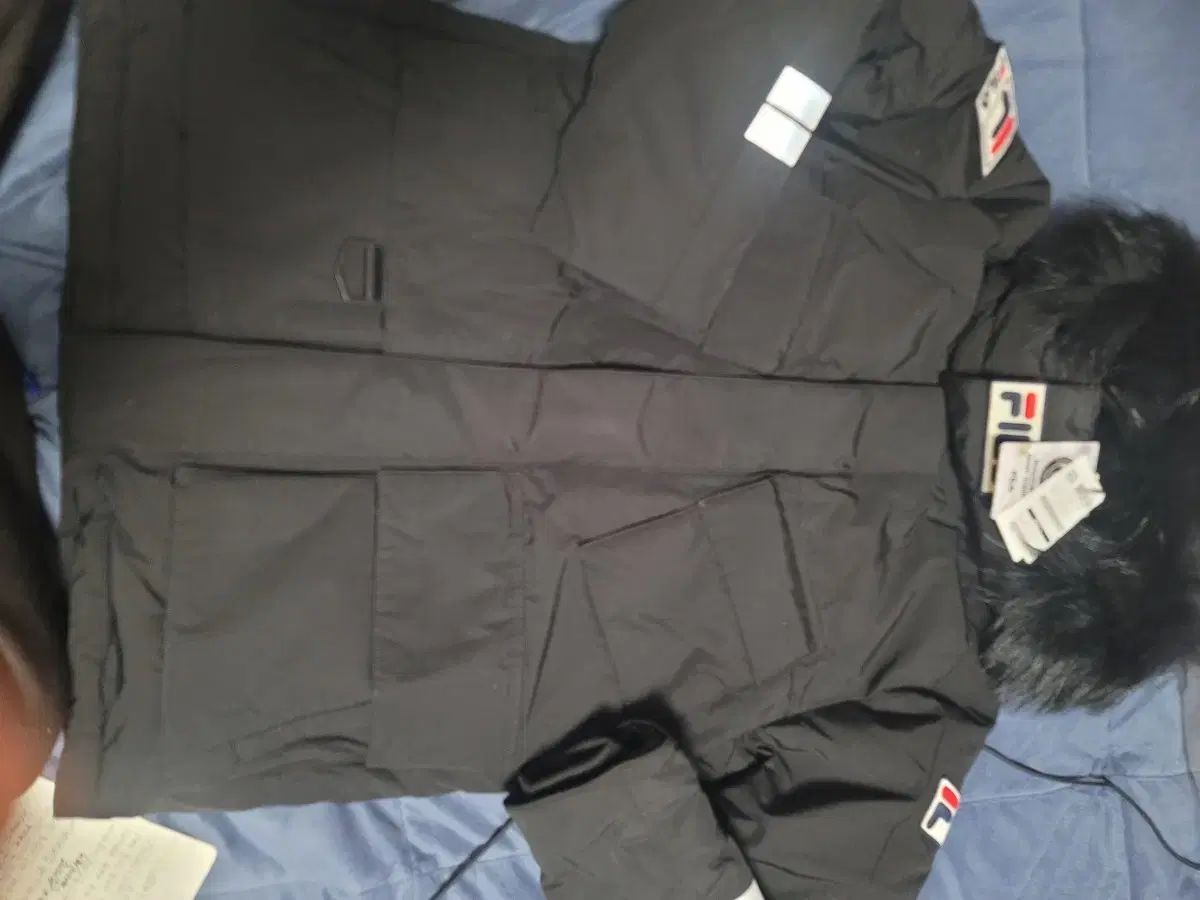 FILA フィラ 白ロック ジュン必須アイテム ダウン