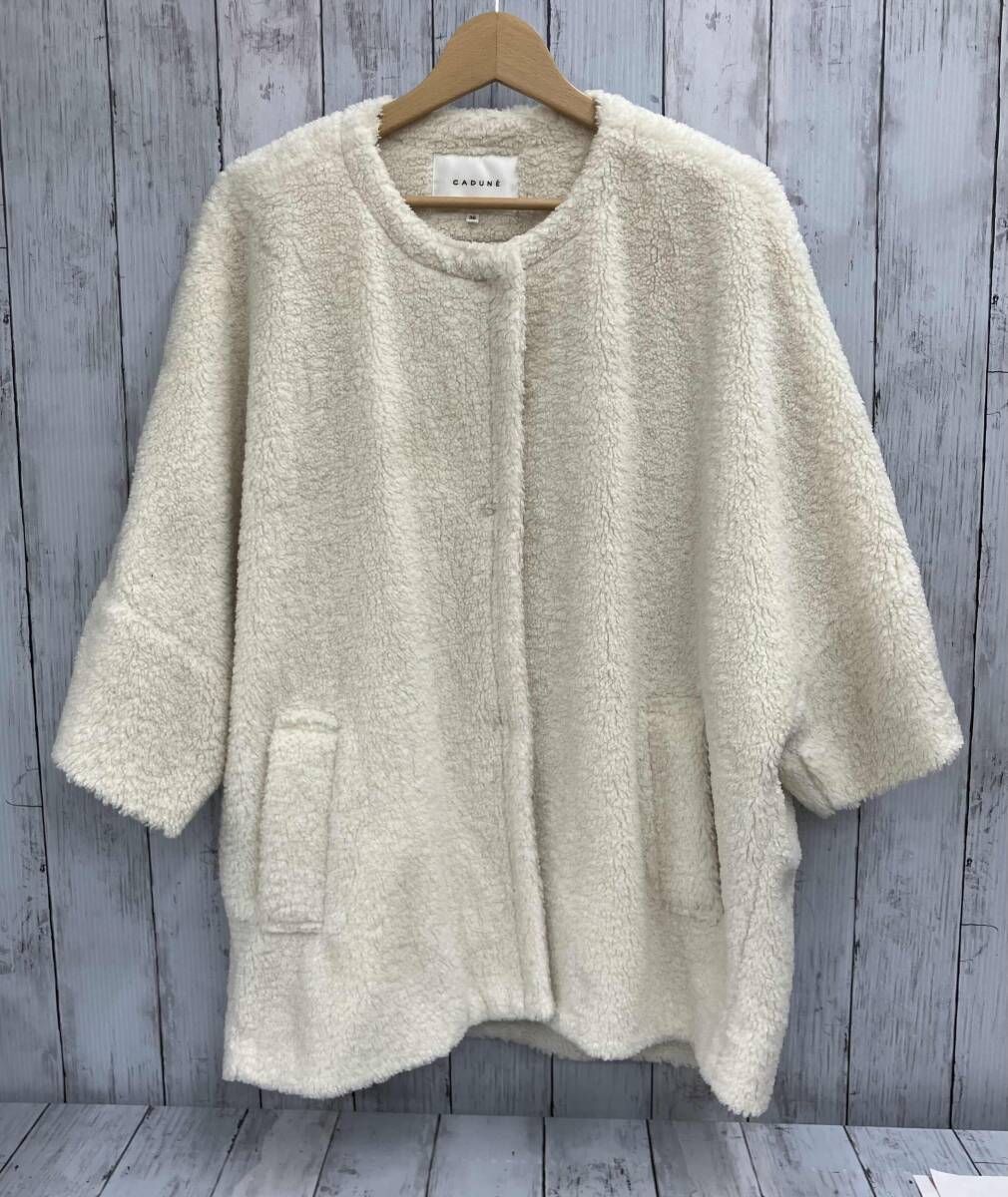 CADUNE カデュネ ジャケット サイズ表記 36 ホワイト 71421550