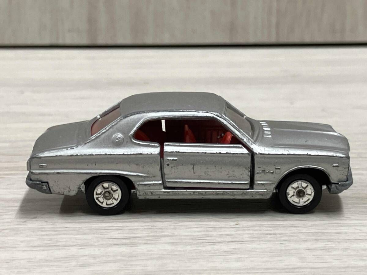 トミカ スカイライン 黒箱 No.21 tomica SKYLINE H・T2000GT 日本製 1
