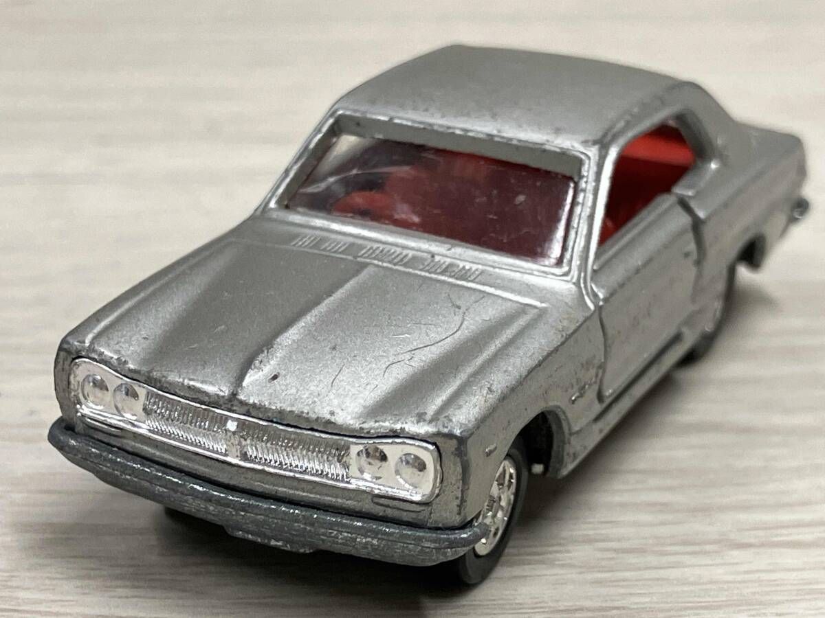 トミカ スカイライン 黒箱 No.21 tomica SKYLINE H・T2000GT 日本製 1