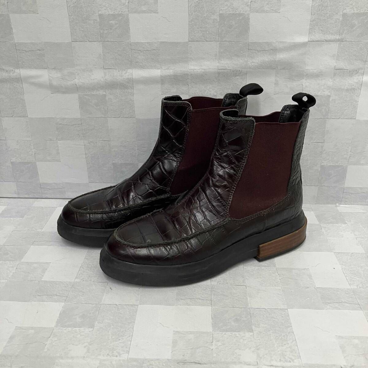 TOD S トッズ ショートブーツ クロコ型押しレザーアンクルブーツ サイドゴアブーツ ワイン