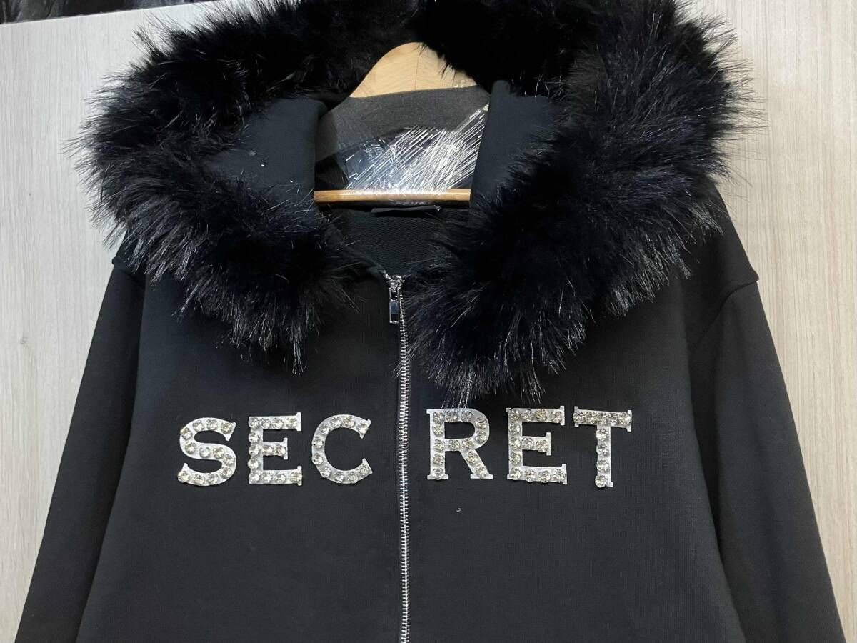 SECRET ラインストーン ジップアップ パーカー フェイクファー