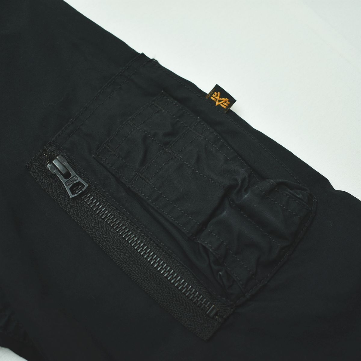 別注】 アルファ ALPHA x ビームス BEAMS 40th 刺繍 アニバーサリー