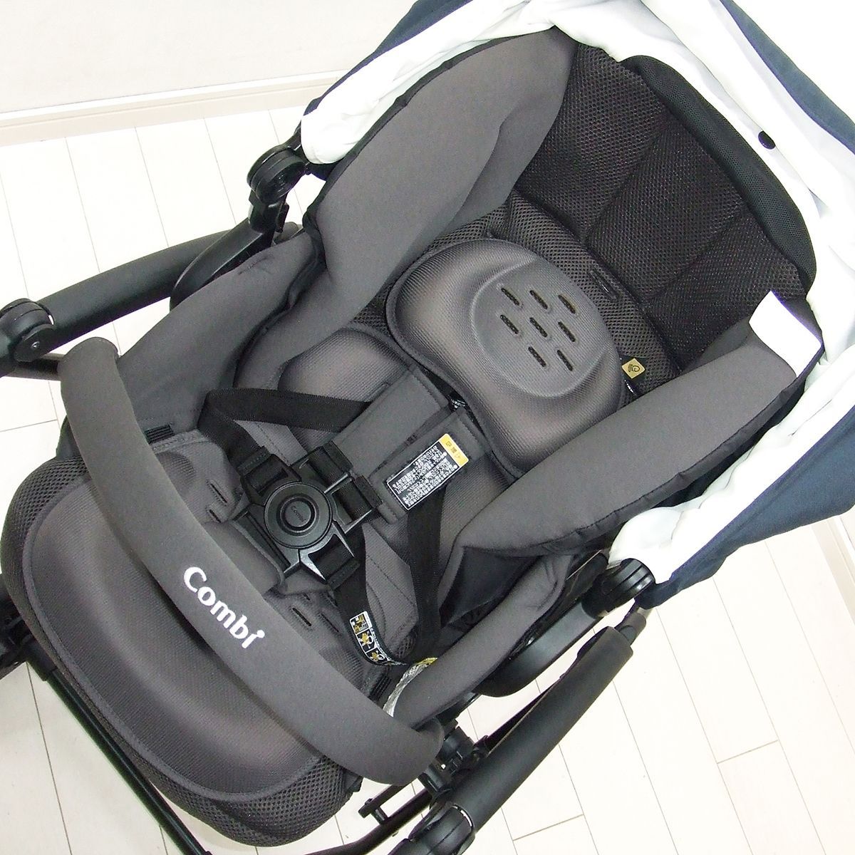 ベビーカー コンビ