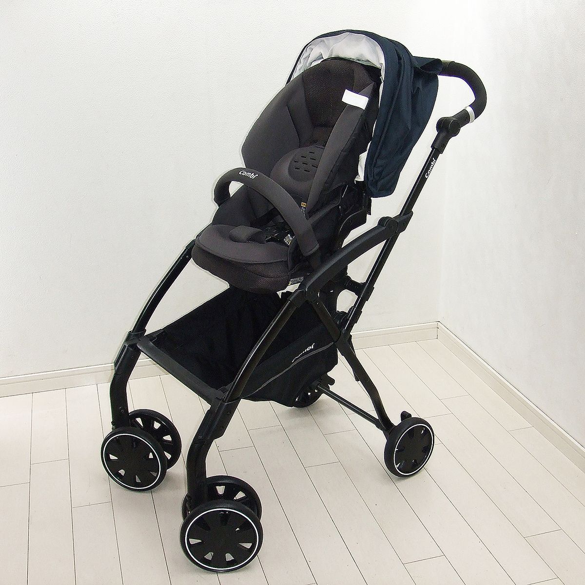 美品 ベビーカー 中古 コンビ AttO type-S combi 両対面式 A型 ハイ