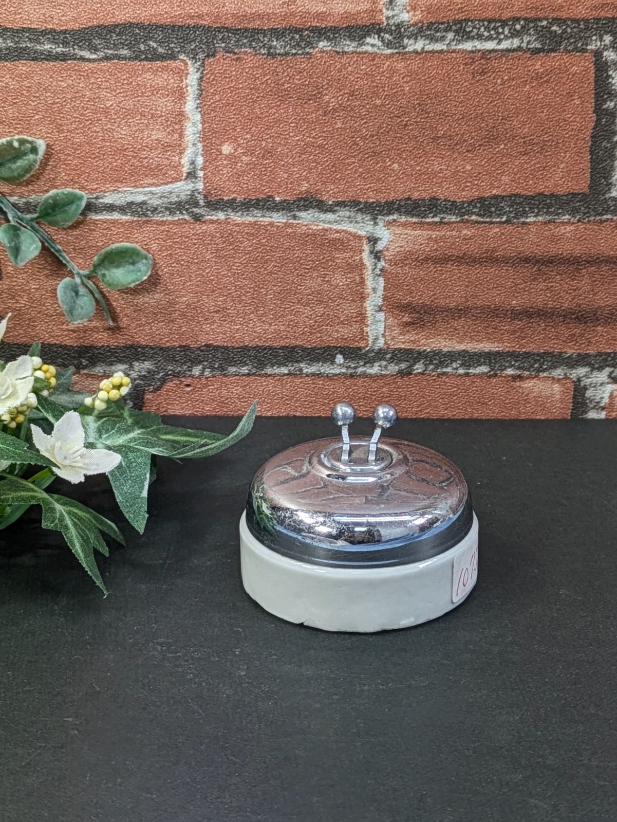 フランス アンティーク 照明用品 トグルスイッチ 陶器製 - メルカリ