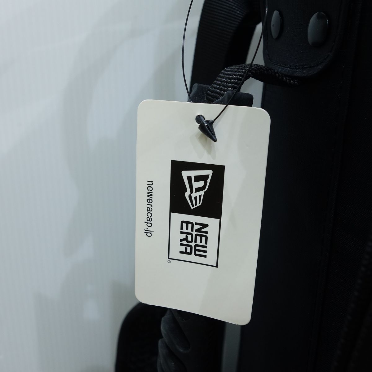  NEW ERA ニューエラ ゴルフ キャディーバッグ 9型 スタンド式 ワードマークロゴ ブラック ホワイト 13517853 筋トレ器具 ゴルフバッグ キャディバッグ ゴルフ