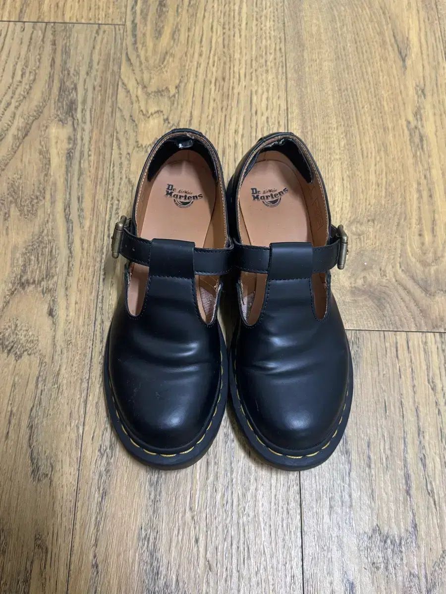 DR MARTENS ドクターマーチン ポール ポリ 250
