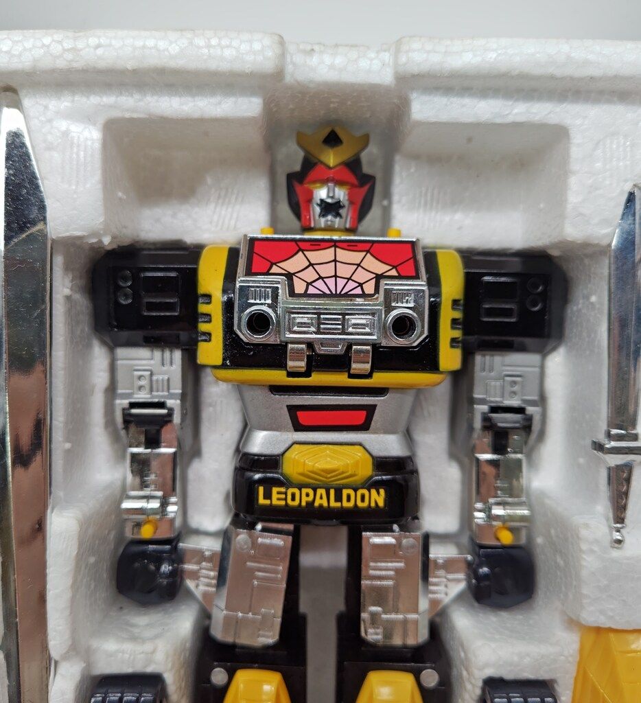 ポピー DELUXE 超合金 DX レオパルドン GA90 - メルカリ