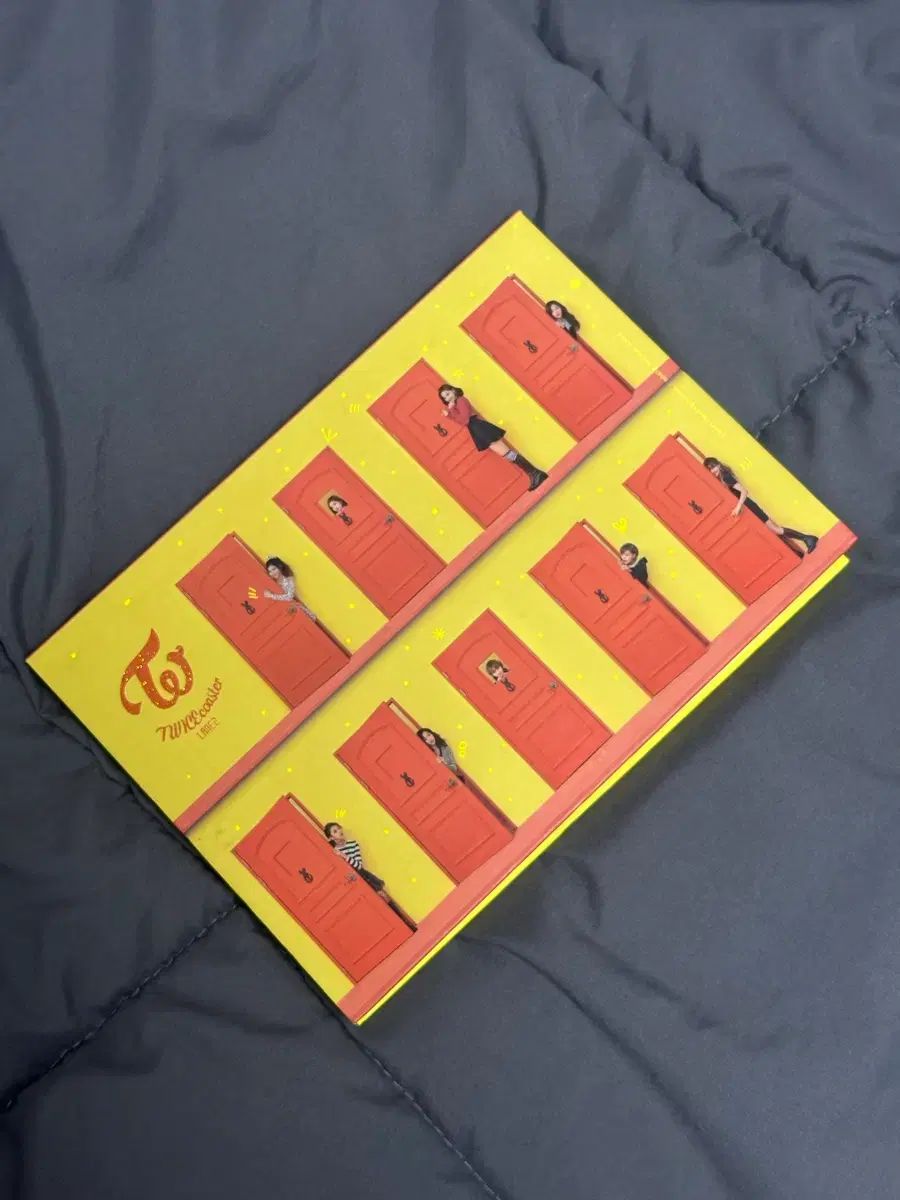 TWICE（トゥワイス） TWICEcoaster Lane2 アルバム - メルカリ