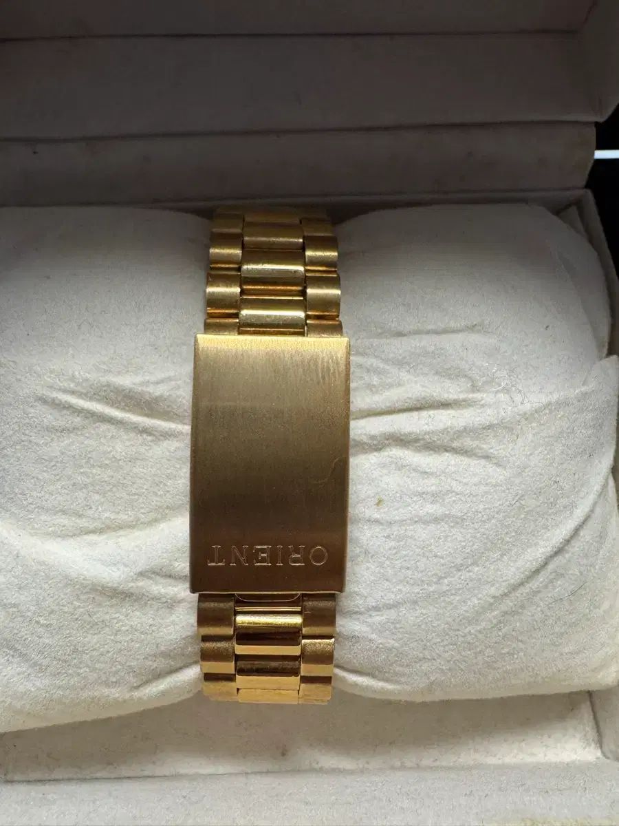 デイデイト ゴールド