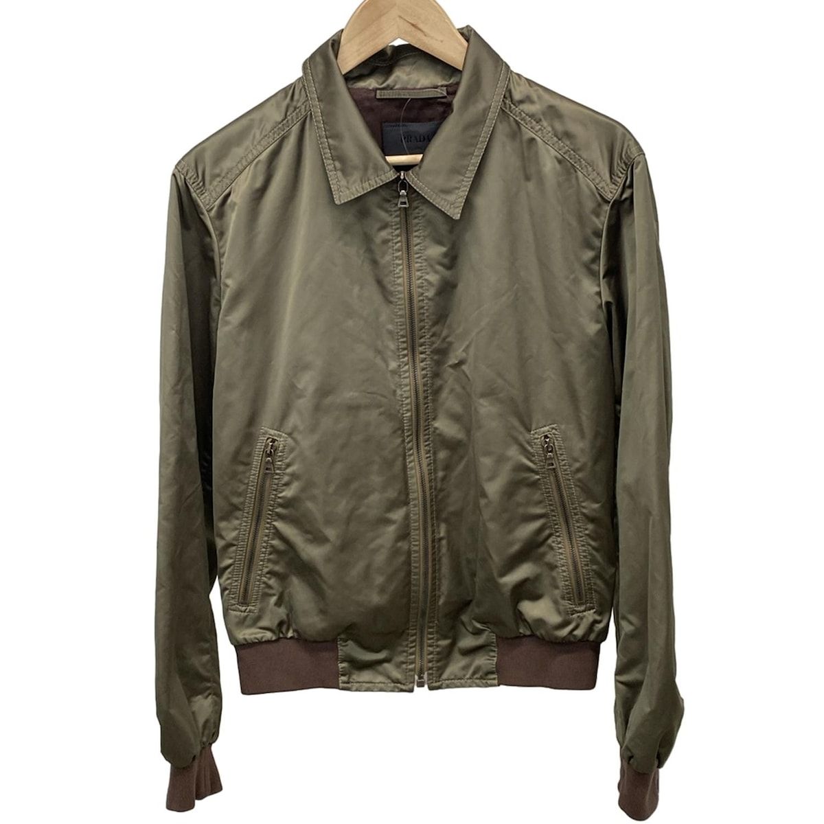 PRADA(プラダ) ブルゾン サイズ50 M メンズ美品 - カーキ×ダーク