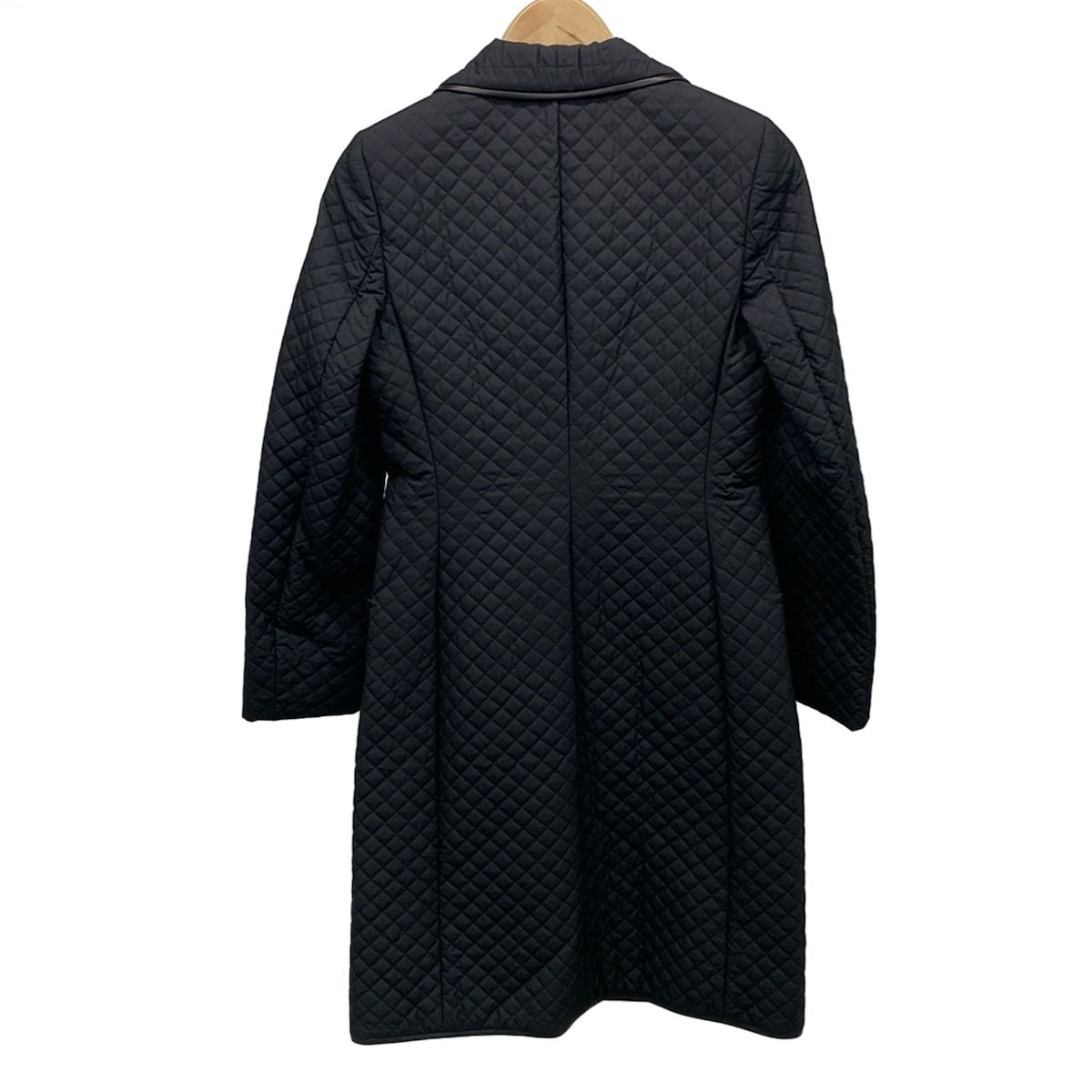 サルバトーレフェラガモ コート サイズ40 M レディース美品 - 黒 長袖