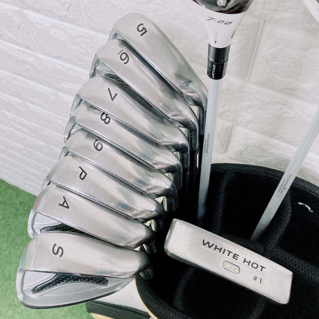 良品 テーラーメイド R11 メンズ　ゴルフ 12本　セット R 初心者 超豪華 】 TaylorMade R11 テーラーメイド メンズ ゴルフクラブ 初心者