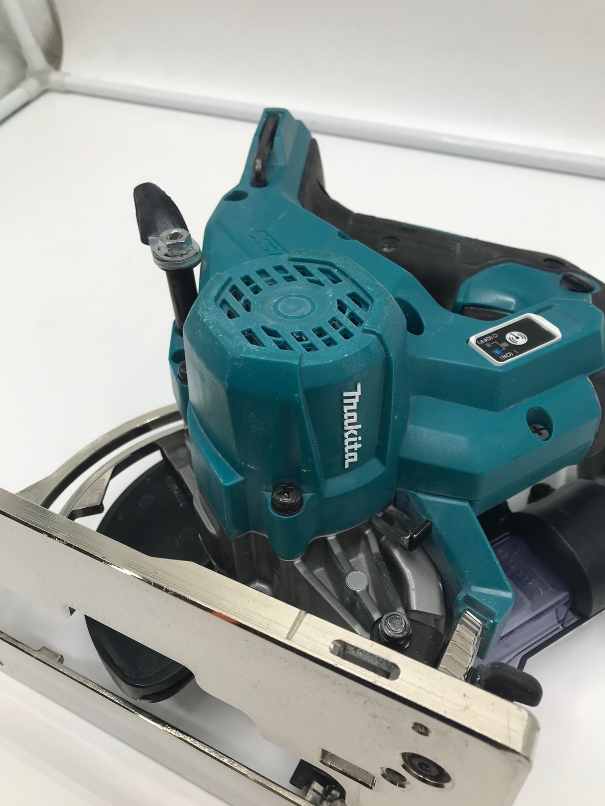 品 Makita マキタ KS 003 GZ 40 Vmax 125 mm充電式防じんマルノコ IT_FMJPC 岡岩 M 04 エアインパクト 電動工具収納