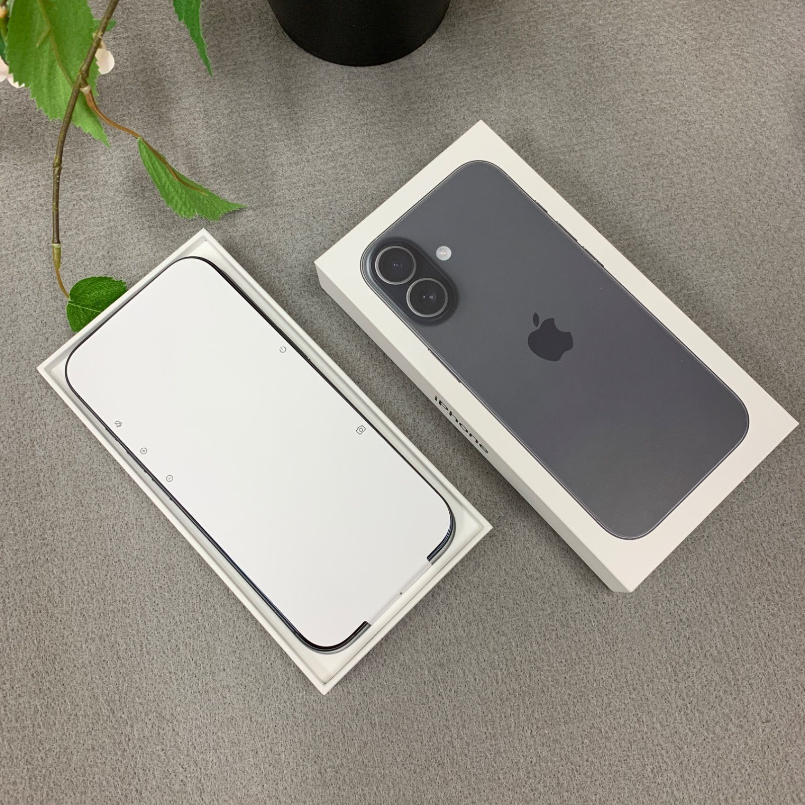 ♥ iPhone 17 256 GB ブラック 版 SIMフリー