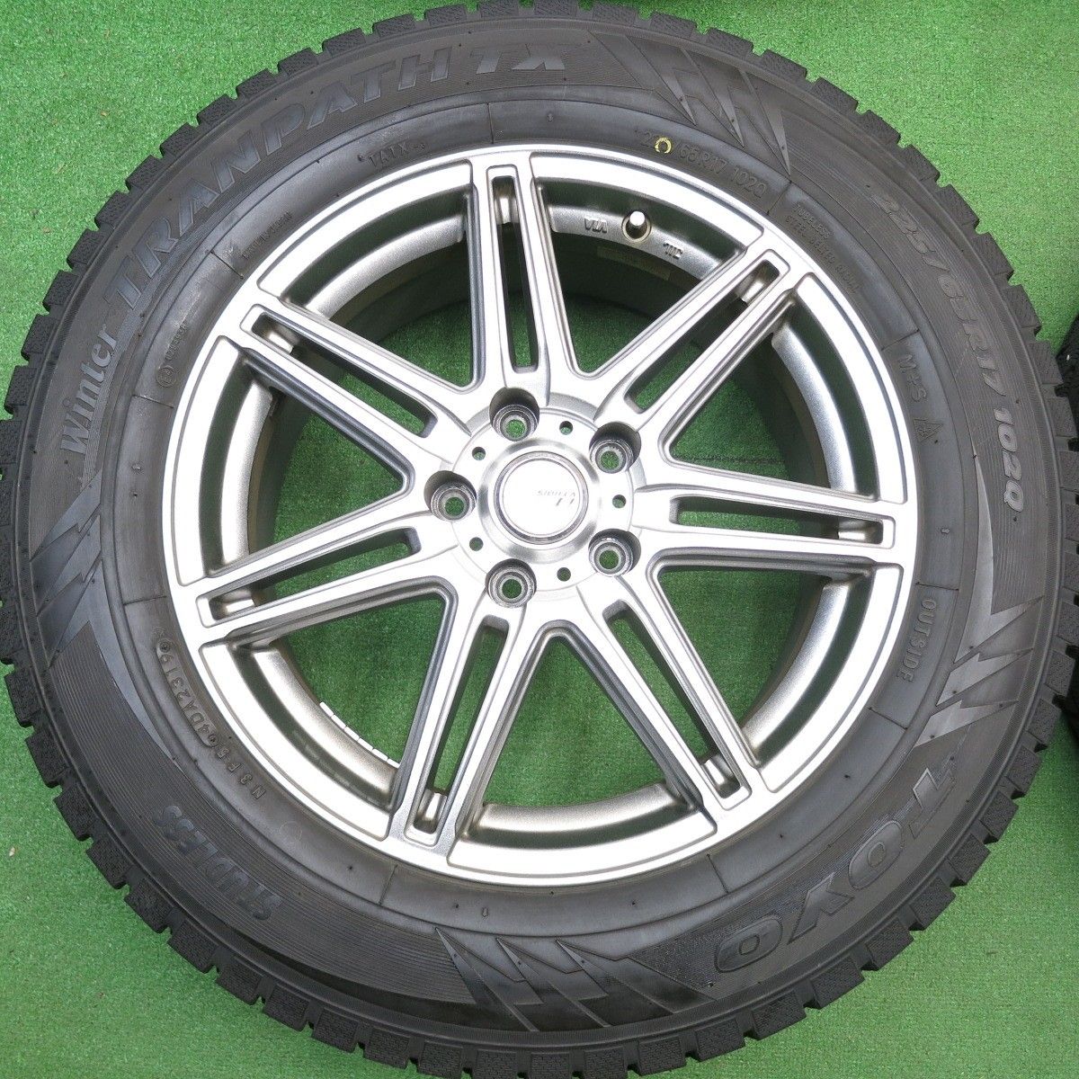  バリ溝 キレイ 9 5分 スタッドレス 225 65 R 17 トーヨー ウインター トランパス TX SIBILLA NEXT Z 7 シビラ 17インチ PCD 114 3 5 H ス 17インチ タイヤ ホイールセット