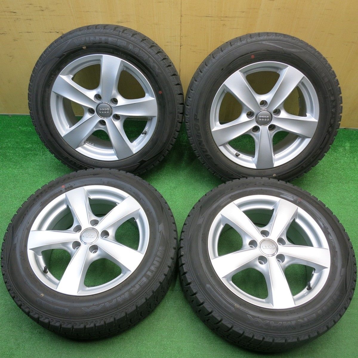 バリ溝！9.5分☆アウディ A4 8K 等 AGA Nebel 205&frasl;60R16 スタッドレス