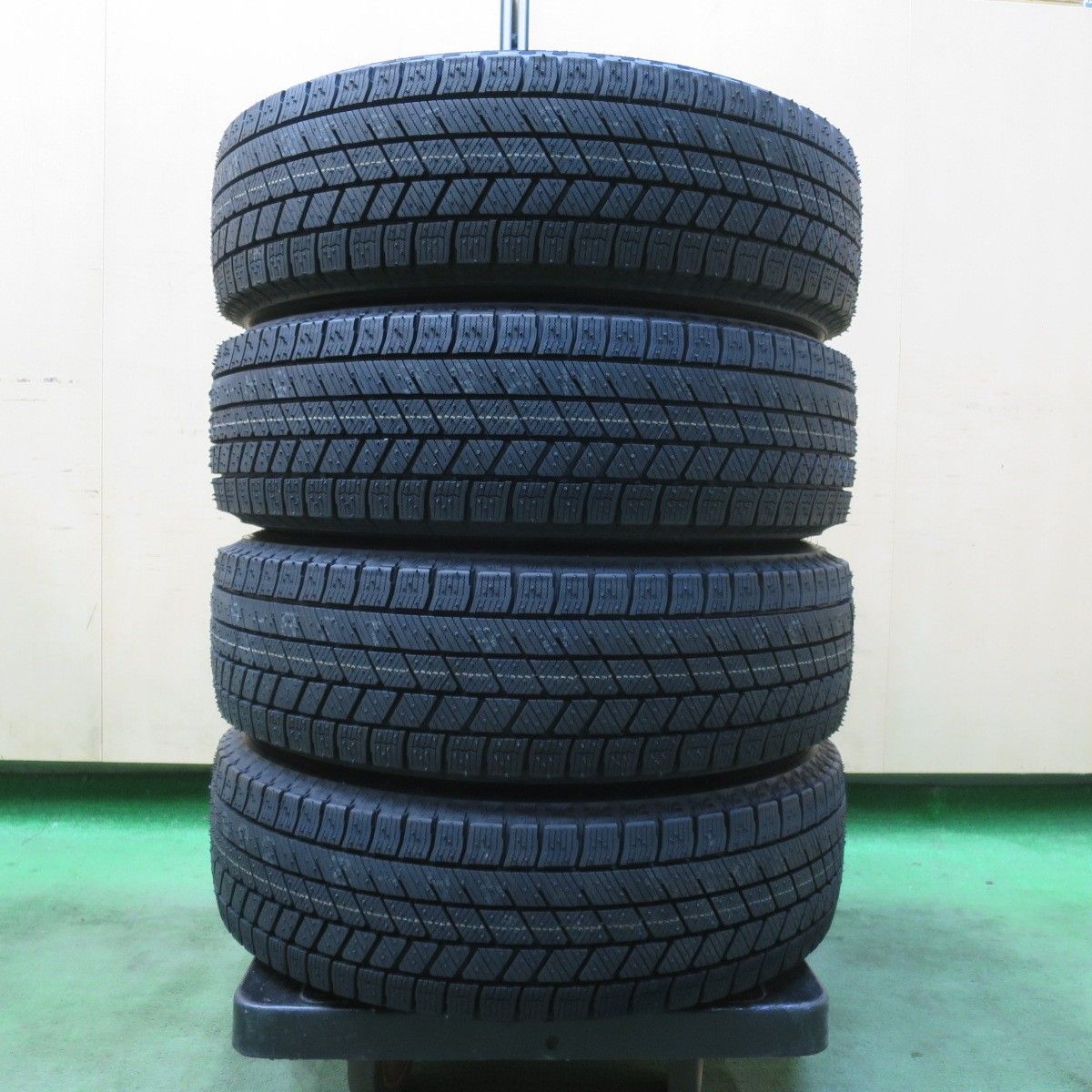 未使用！25年☆スタッドレス 165/65R14 ブリヂストン ブリザック VRX3