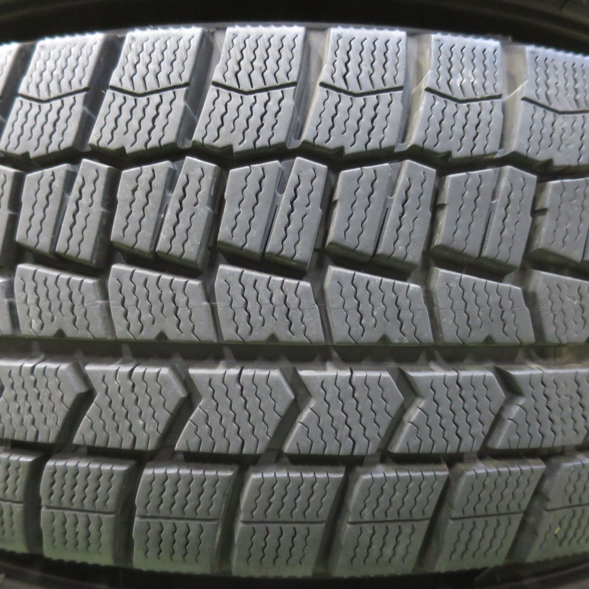 REVER LINE REVER LINE 社外15インチ195/65R1520年スタッ ドレス 社外