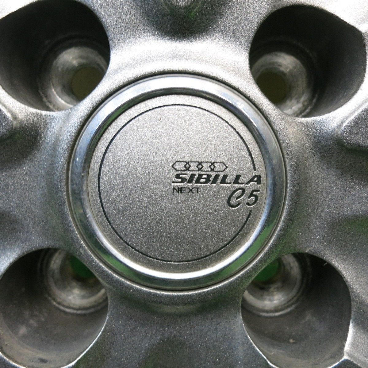 バリ溝！24年！9.5分以上☆スタッドレス 165/70R14 ブリヂストン 