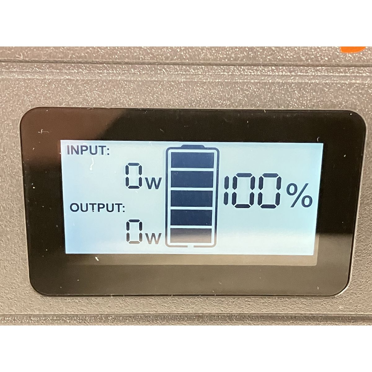 071 ポータブル電源