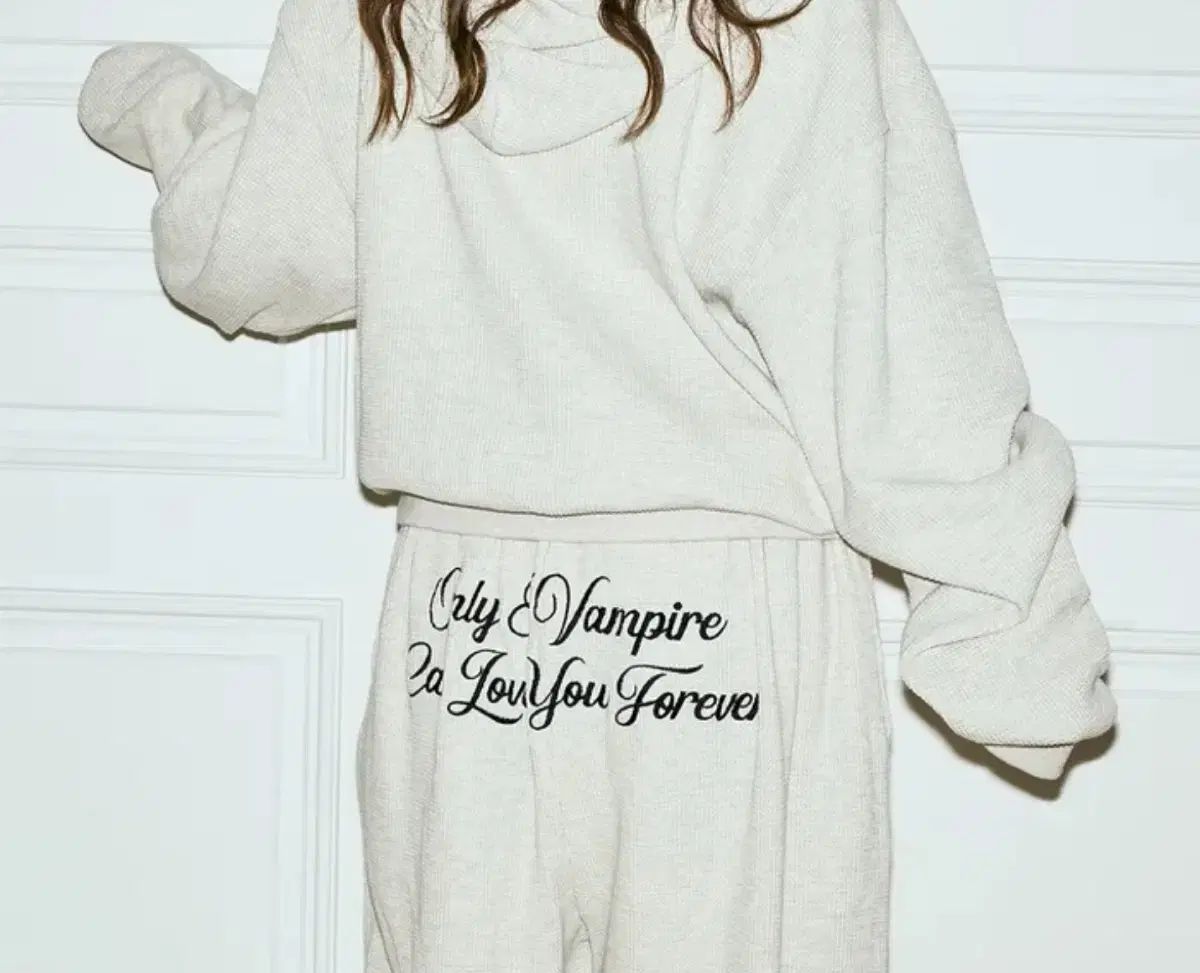 ザ ミステリアス ホテル ワッフル パンツ