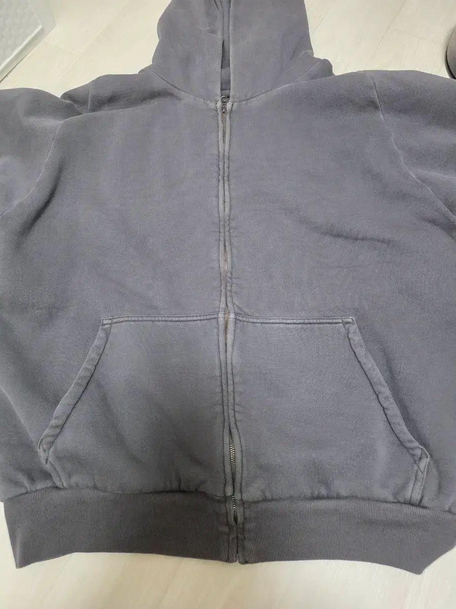 L YEEZY GAP イージーギャップ フーディー ジップアップ ダークグレー