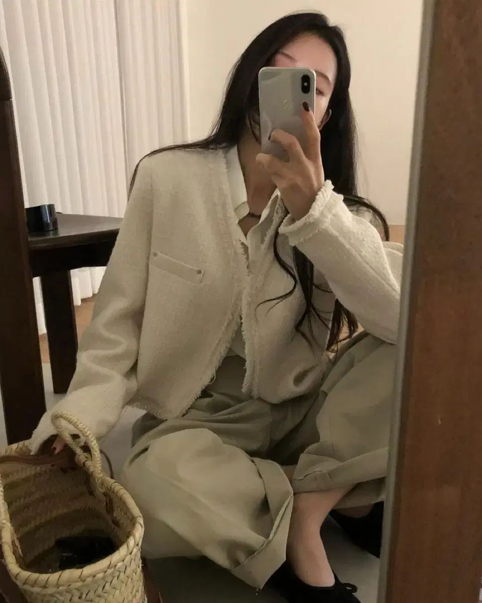 ユーインUS クロップド Vネック ツイードジャケット アイボリー