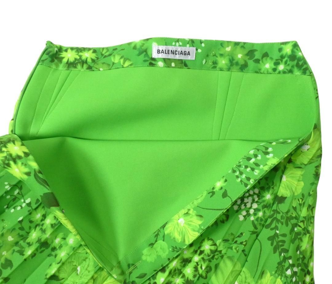 極美品 BALENCIAGA バレンシアガ プリーツスカート ロング 極美品 BALENCIAGA バレンシアガ プリーツスカート ロング