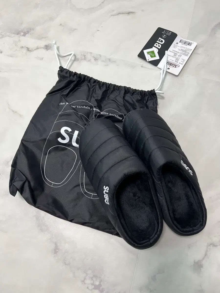 SUBU スブ ブラック カラー シューズ