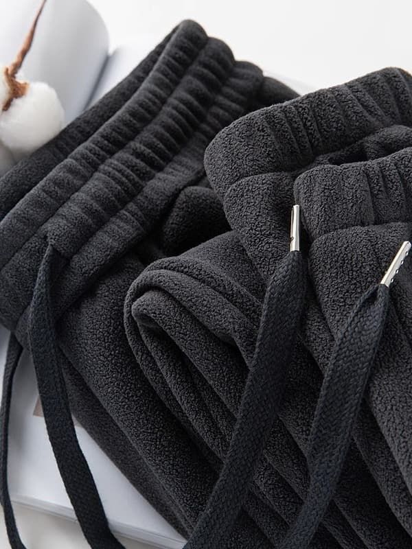 スウェットパンツ 即