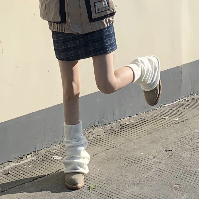 レッグウォーマー 可愛い かわいい ロング丈 レディース 足首ウォーマー レッグカバー ルーズソックス くしゅくしゅ ルーズ JK 冷えとり 防寒 バイク スノボ スケボ スキー おしゃれ防寒 冷え対策 jijian 01