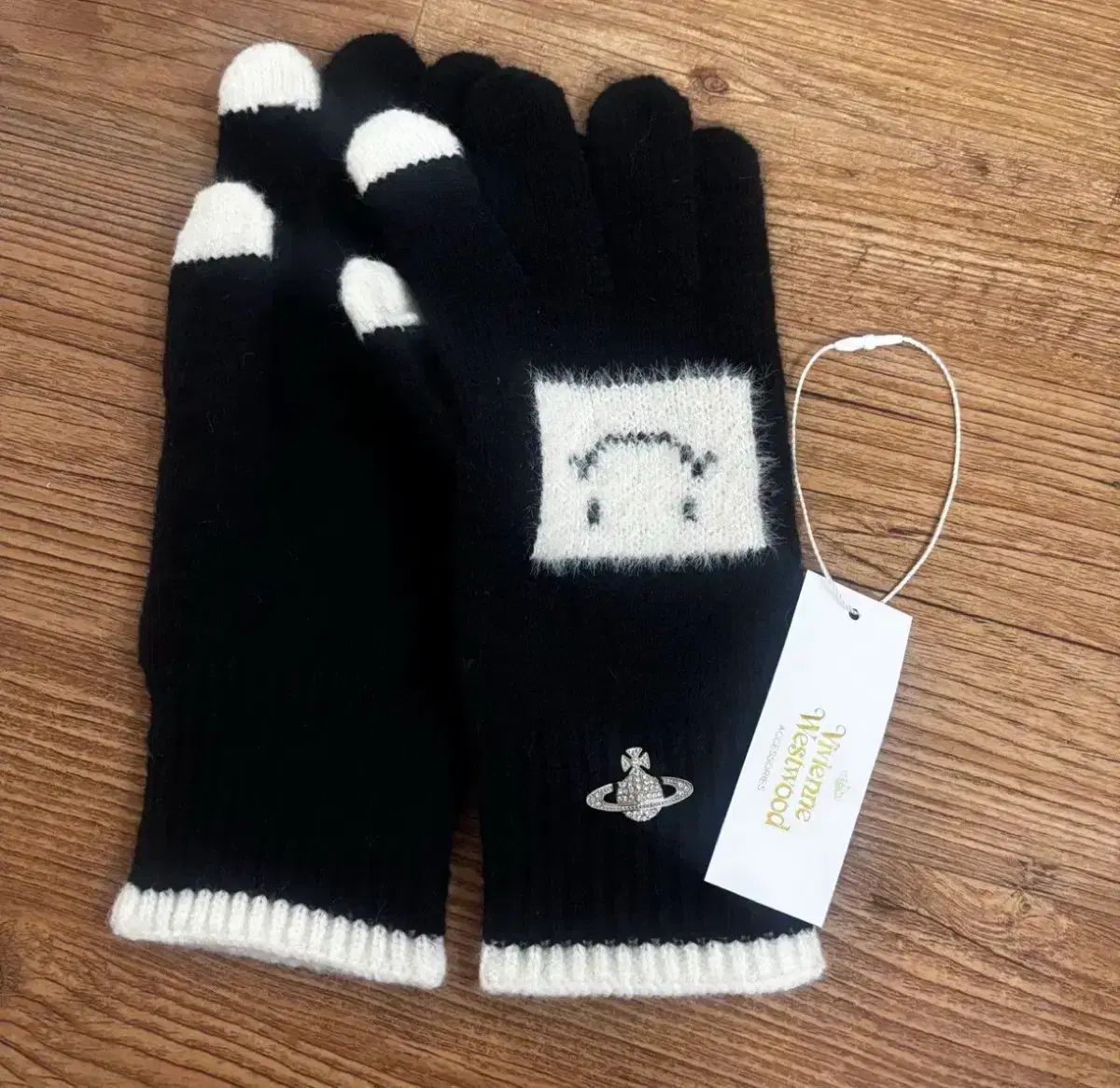 Vivienne Westwood ヴィヴィアン ウエストウッド ブラック ニット 手袋