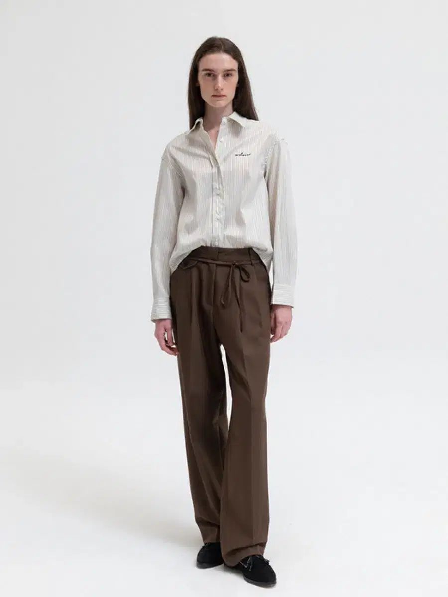 リーボンスラックス