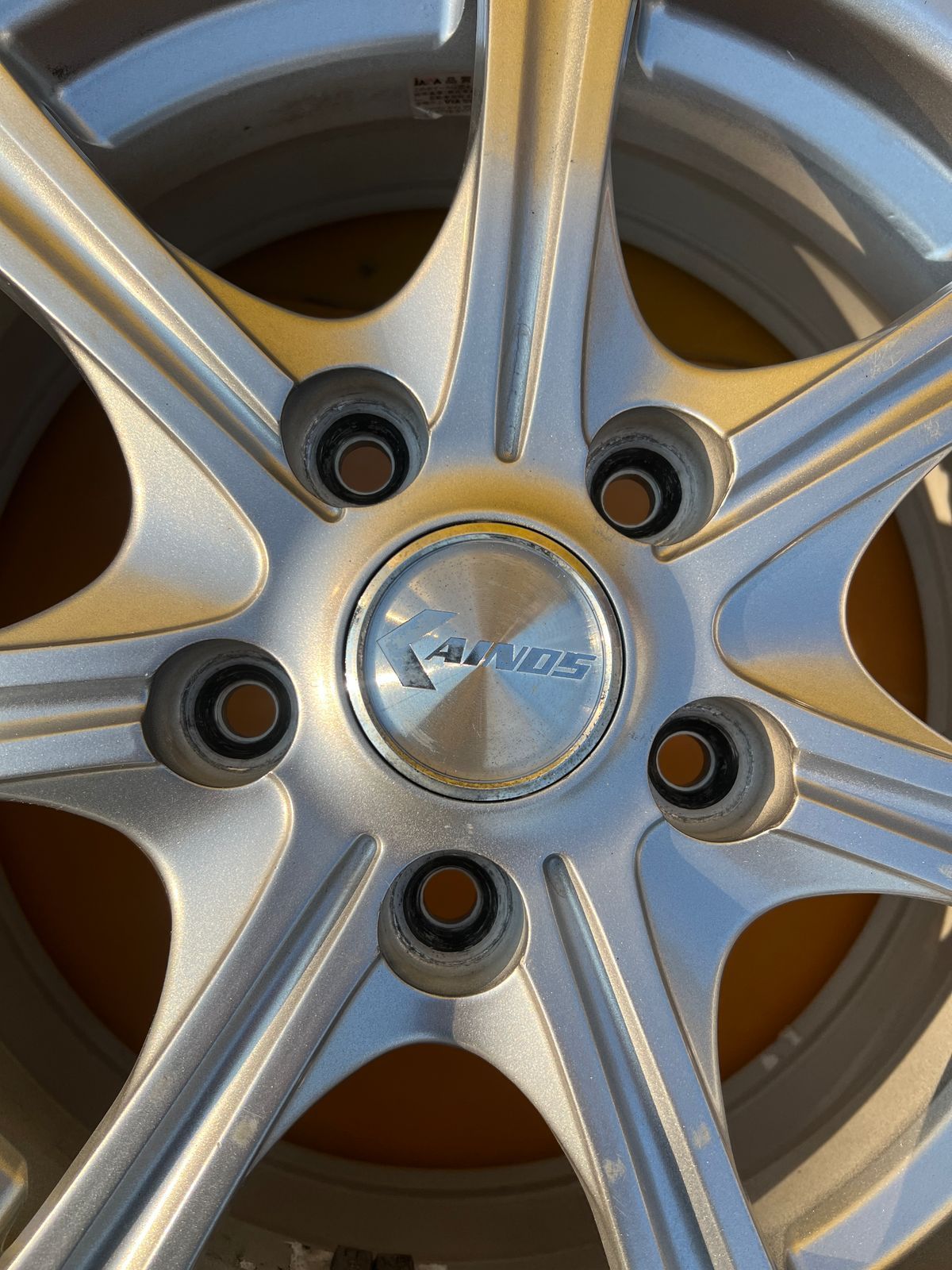 アルミホイール