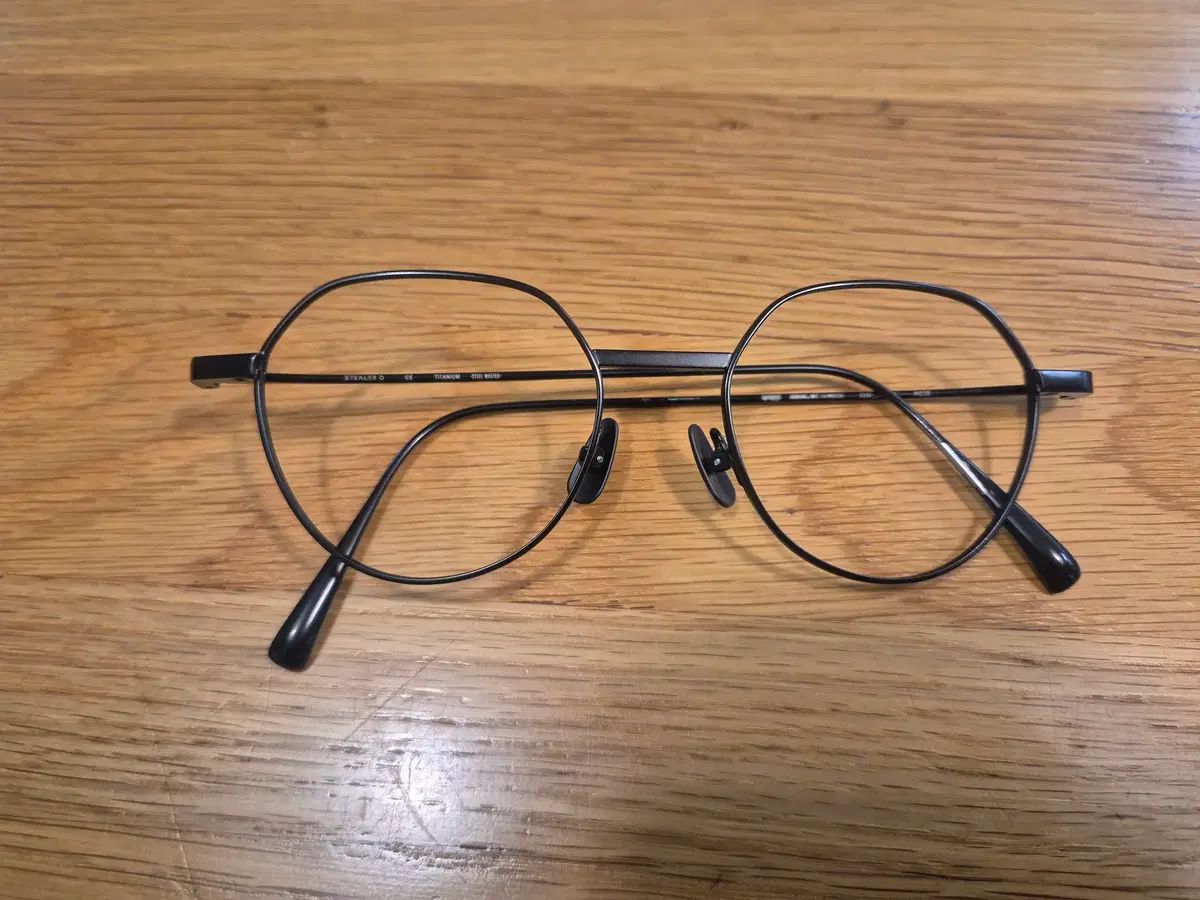 The Stealer CHASE사의 픽토 メガネ