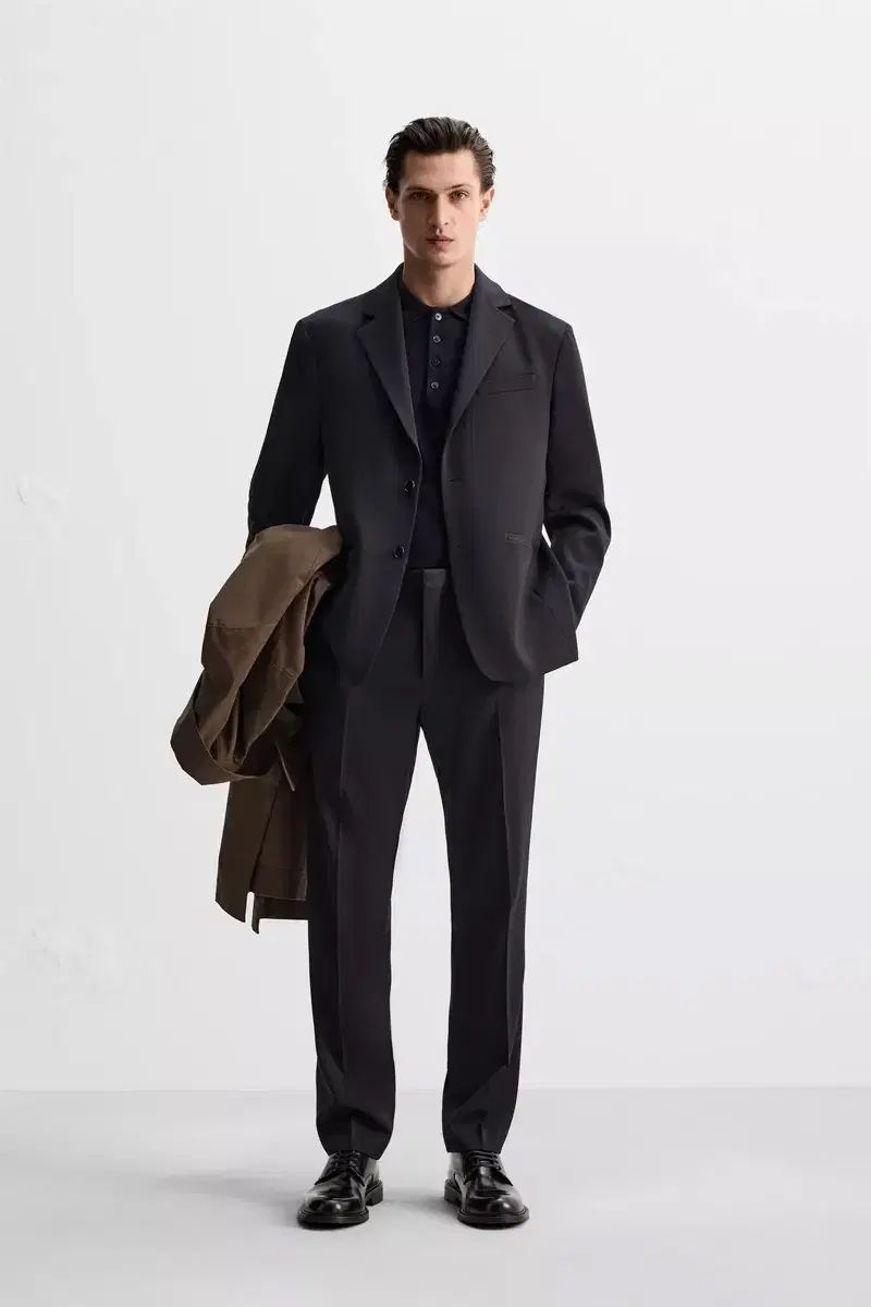 ZARA（テーラードジャケット）のフリマアイテム一覧 ZARA【極美品】XL