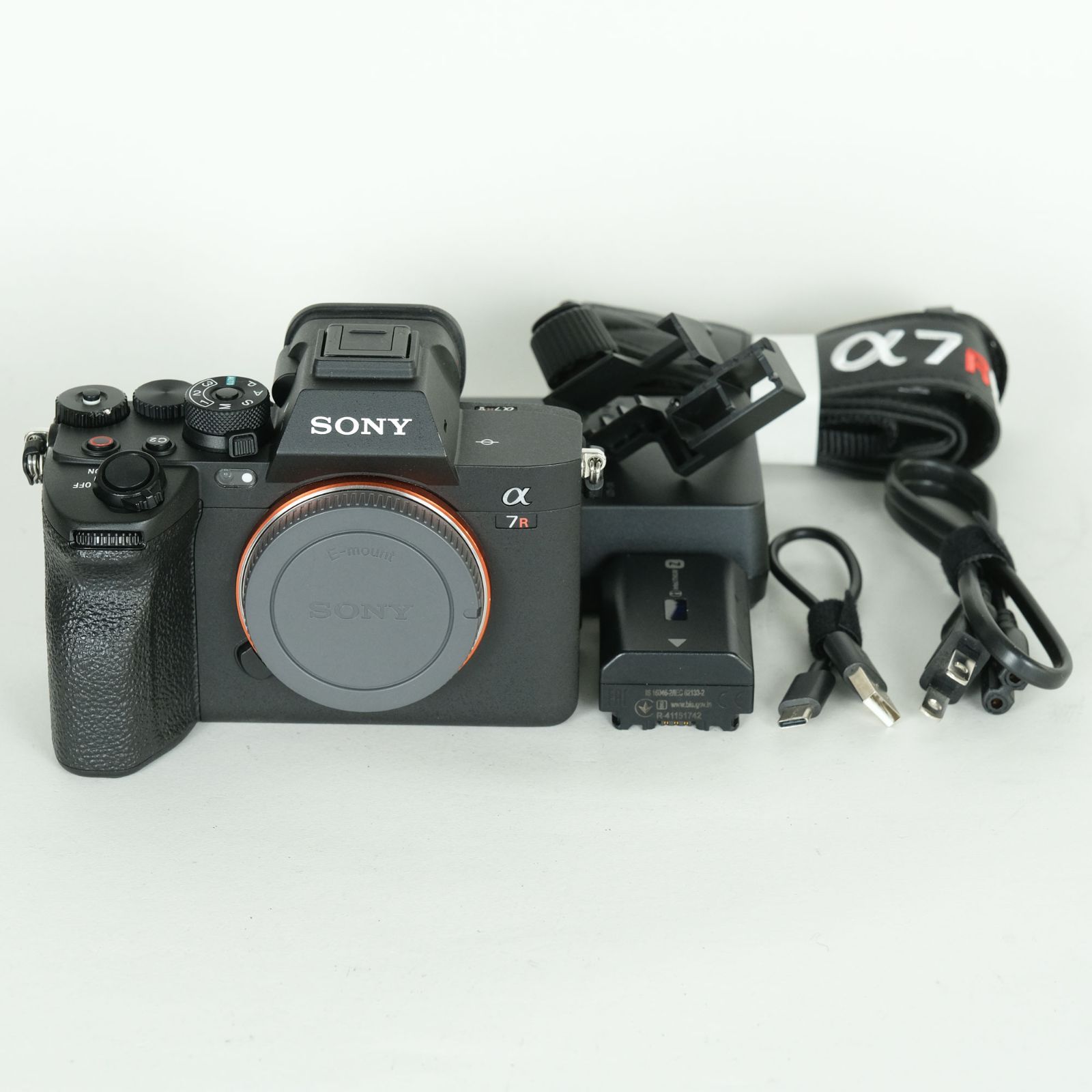 良品 | シャッター数22,855回] SONY α7R V（ILCE-7RM5） | SONY E