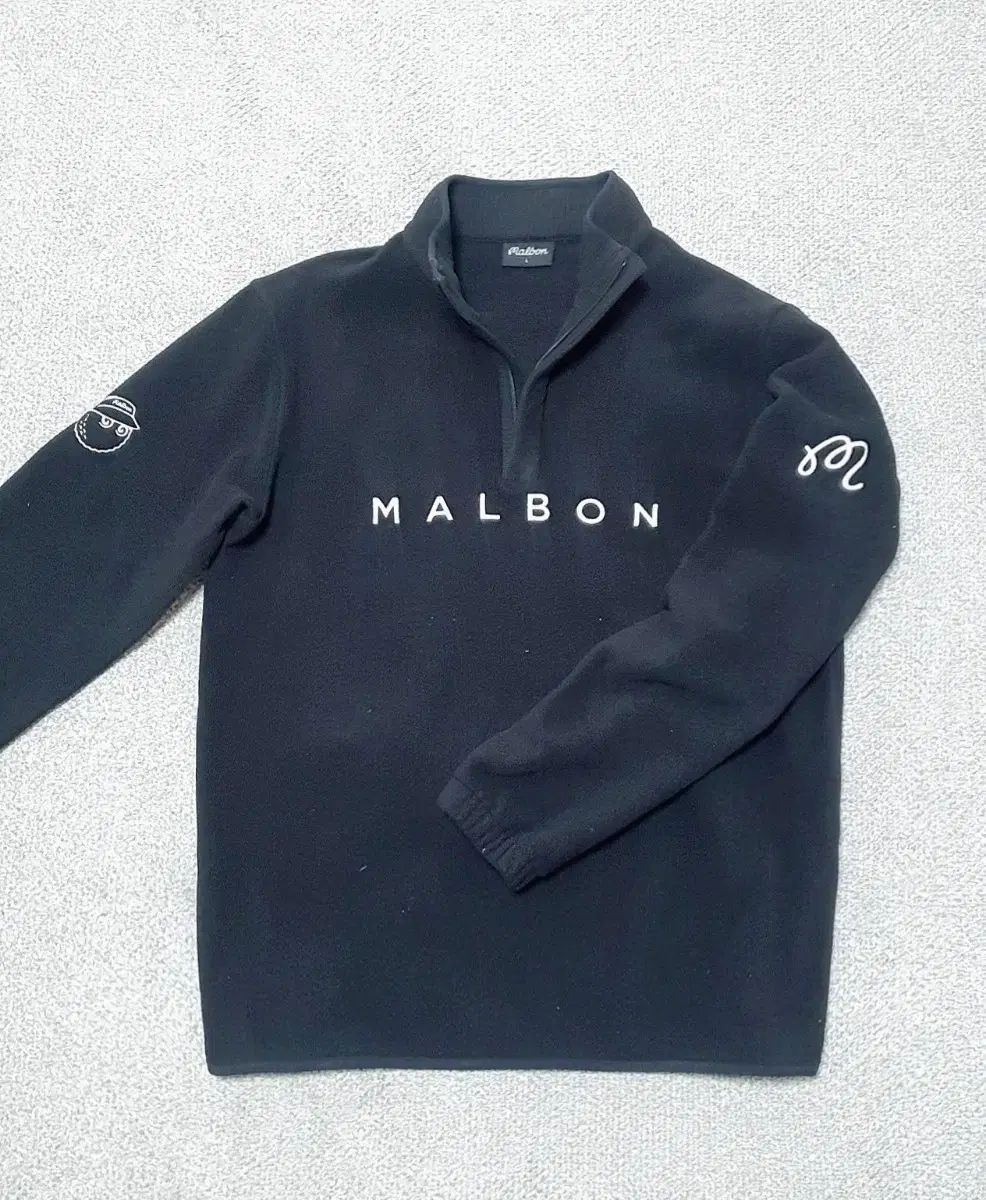 マルボンゴルフ ハーフジップアップ フリース 薄い起毛 製品