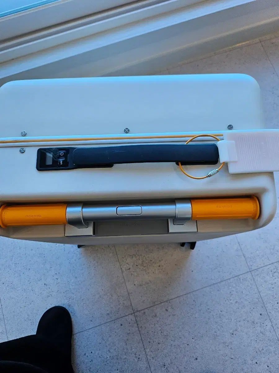 ロウロウキャリア R TRUNK 943