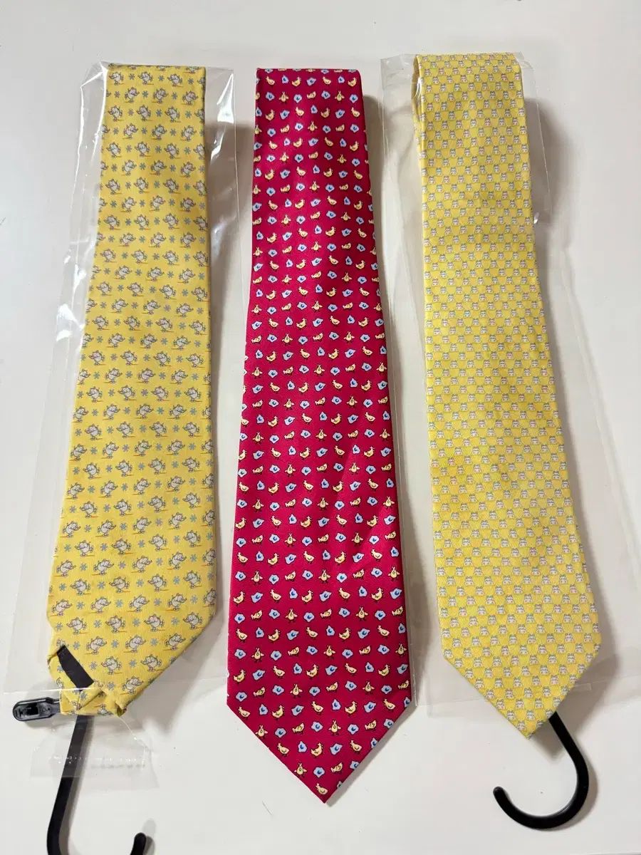 FERRAGAMO フェラガモ ネックタイ