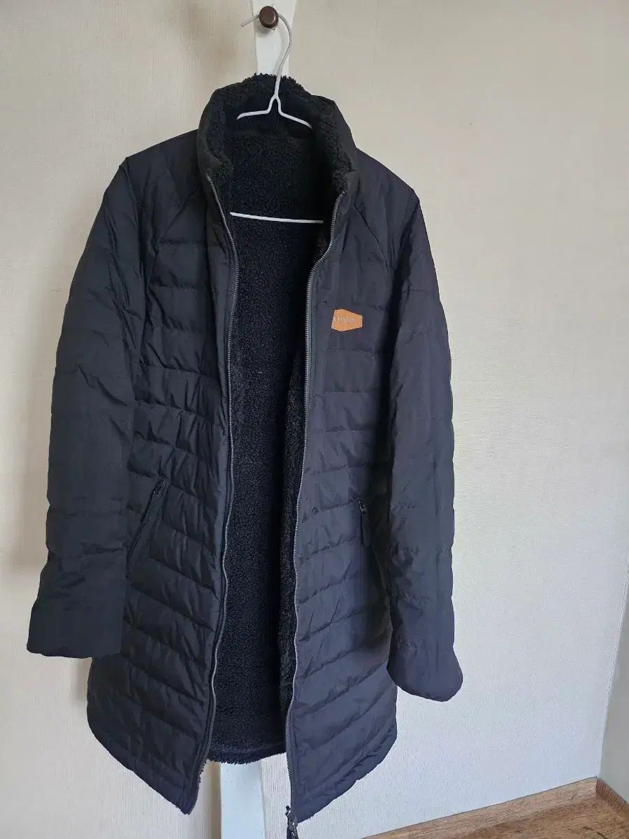 TRUEリリー リバーシブルダウン