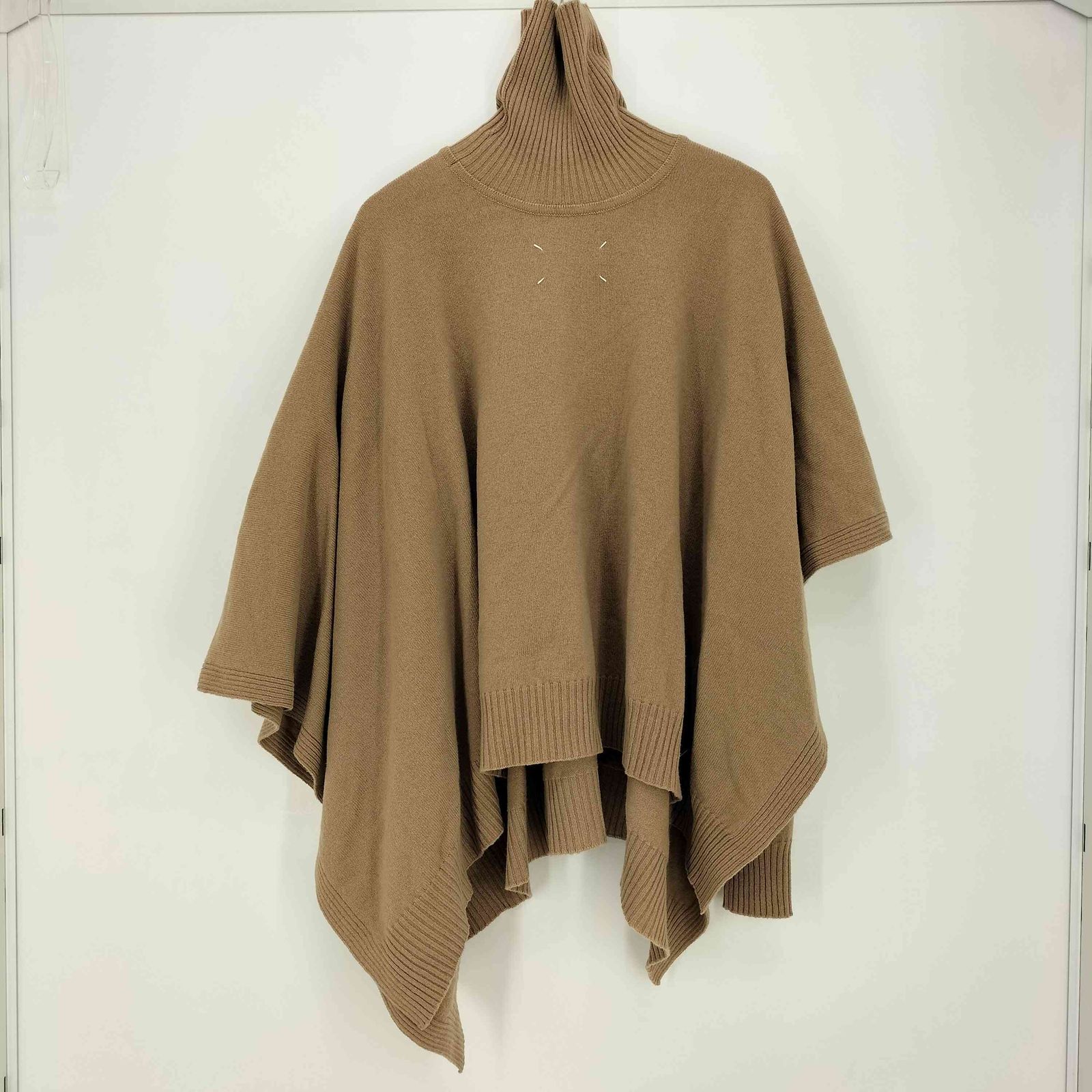 マルジェラ バイカラー ポンチョ トップス マルジェラ バイカラー ポンチョ トップス マルジェラ バイカラー