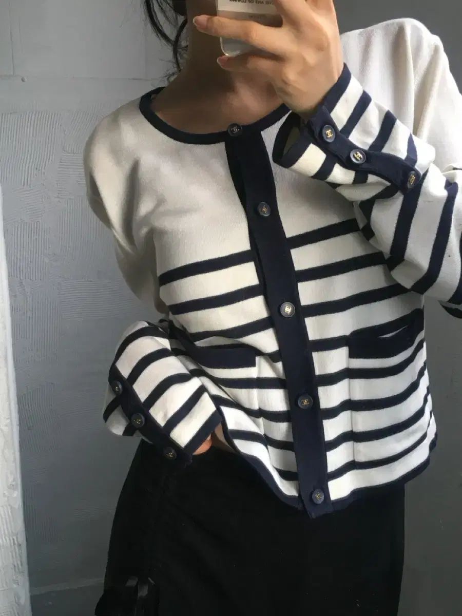 シャネル CHANEL 90 s アイボリー ストライプ ニット カーディガン