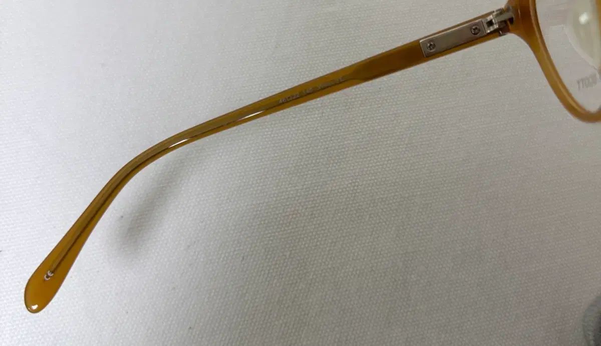 ウェリントン メガネ