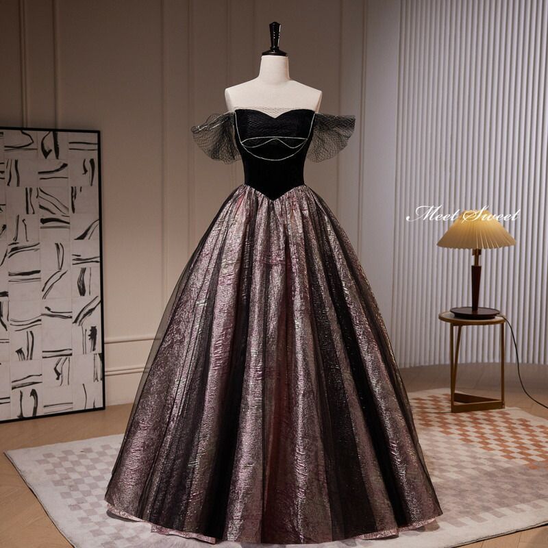 カラードレス プリンセスライン ブラック オフショルダー 黒 ロングドレス ウェディングドレス 結婚式 二次会 花嫁 前撮り 演奏会 発表会 上品 ステージ衣装 ウエディングドレス パーティードレス ブライダル 舞台 イブニングドレス コンサート コンクール