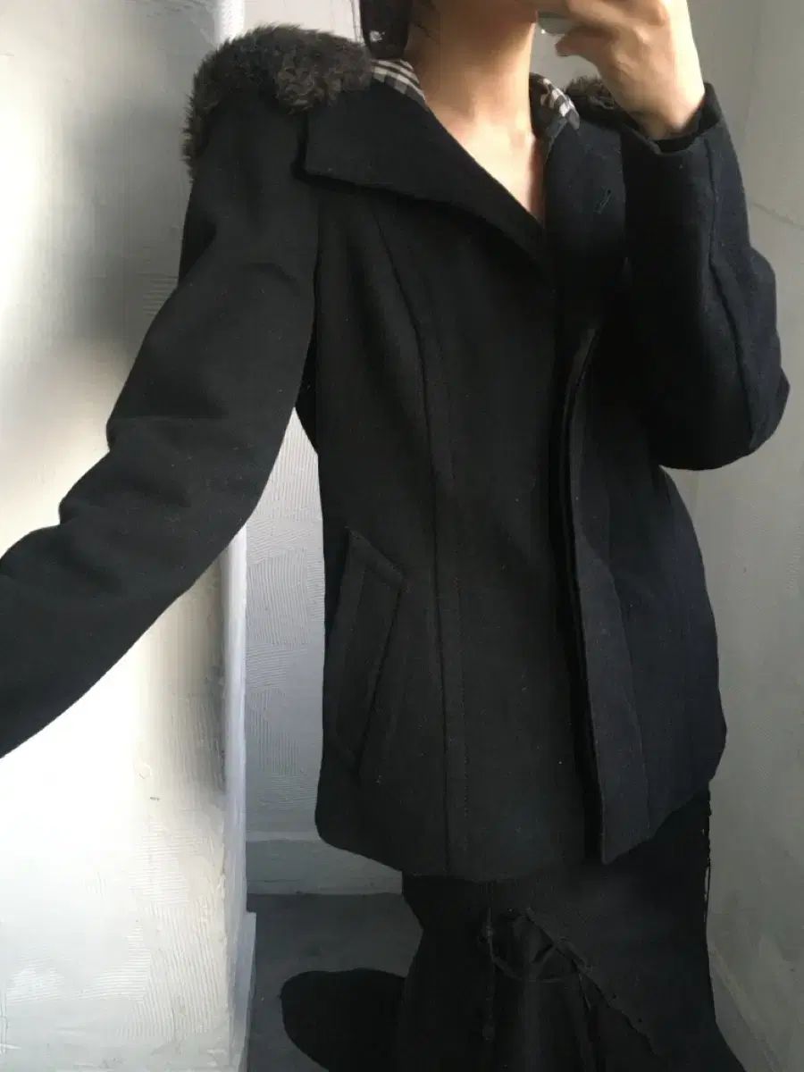 Burberry バーバリー ブルーレーベル ファー トリミング フード ハーフ ジャケット