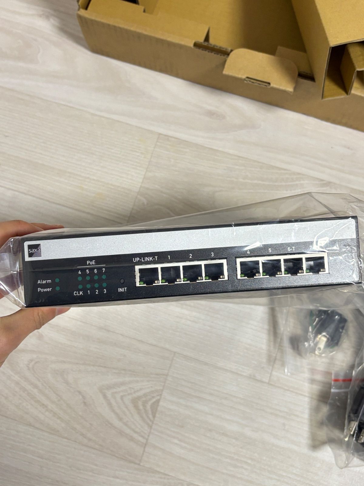  ♥ SAXA サクサ SH 008 PoEハブ 給電ハブ 8ポート その他 PC周辺機器