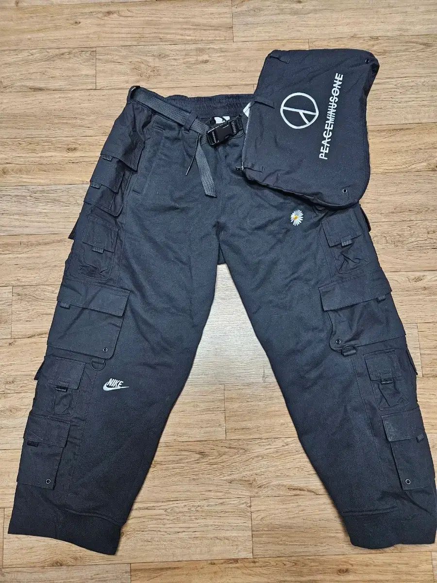 NIKE ピースマイナスワン カーゴ ズボン Sサイズ 約 32 36 インチ